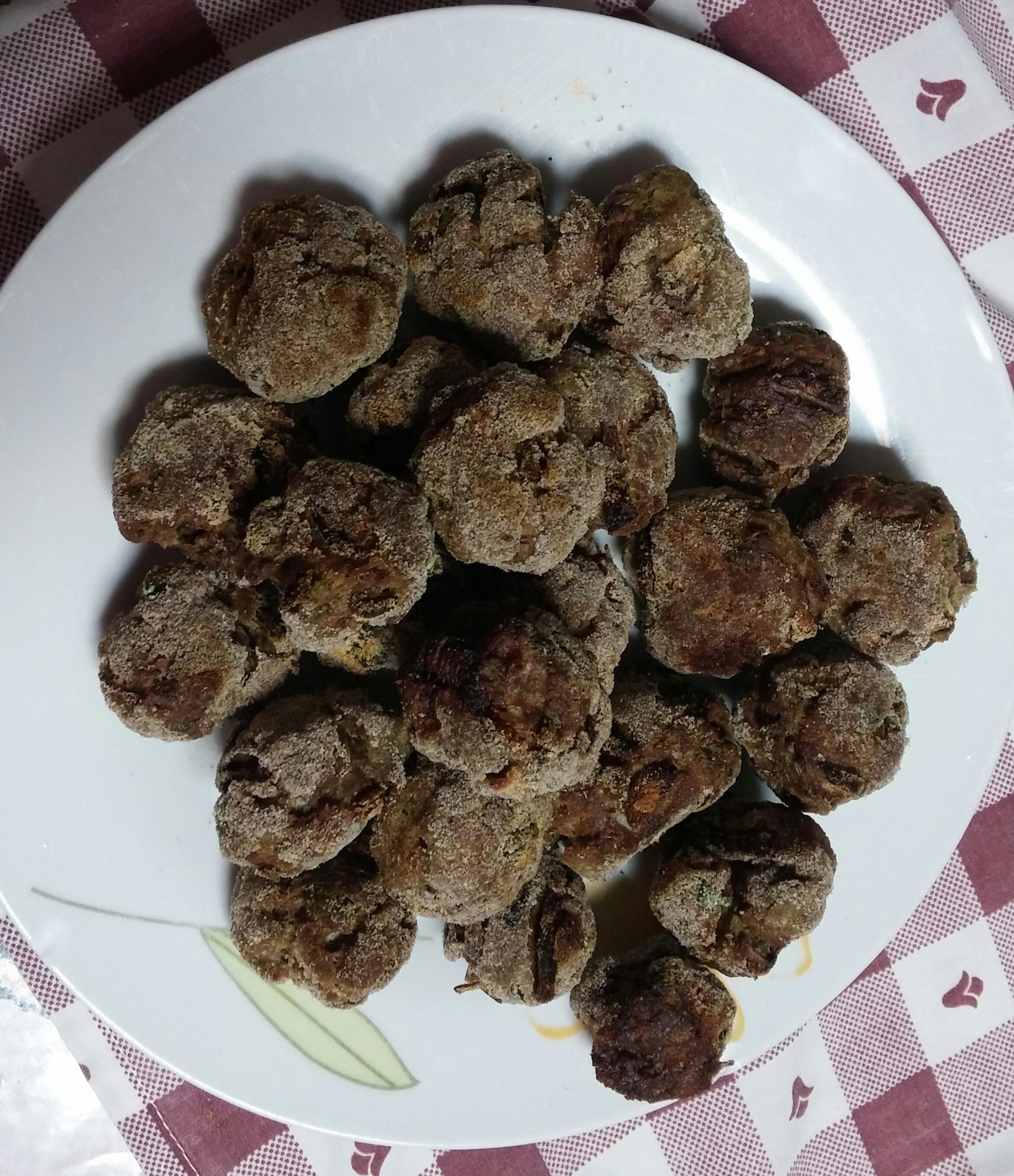 Κεφτεδάκια στο φούρνο (είναι σαν τηγανιτά!!!)