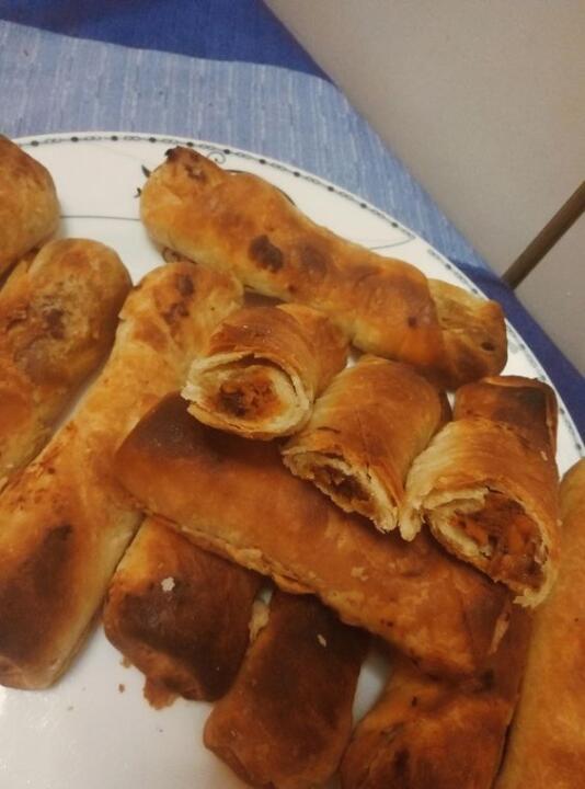 Ρολάκια με καρότο και δαμάσκηνο (1 μονάδα τα 6 κομμάτια)