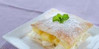 Γρήγορο γλυκό με ανανά (3 μονάδες ανα 3 κομμάτια)
