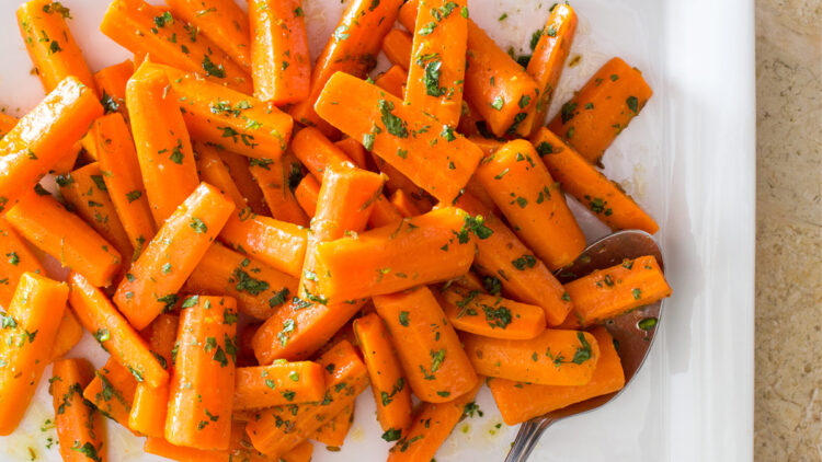 Καρότα φούρνου με μέλι και βούτυρο (2 μονάδες)