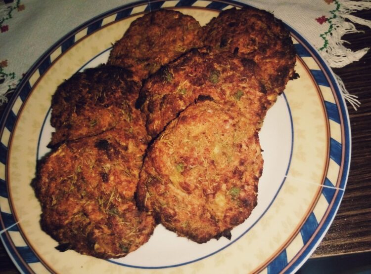 Νηστίσιμοι μελιτζανοκεφτέδες (1 μονάδα)