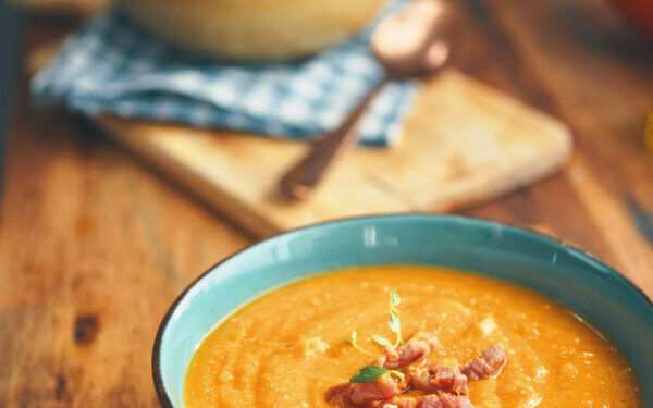 Κολοκυθόσουπα με γιαούρτι (2 μονάδες)